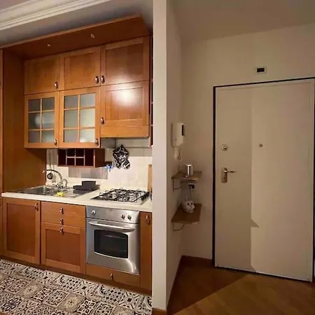 Cozy Flat Piazza Vescovio